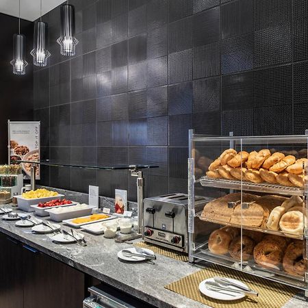 Residence Inn By Marriott Boston Logan Airport/Челси Экстерьер фото