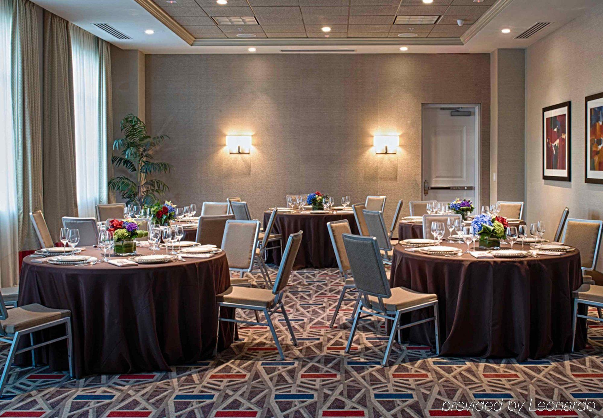 Residence Inn By Marriott Boston Logan Airport/Челси Экстерьер фото