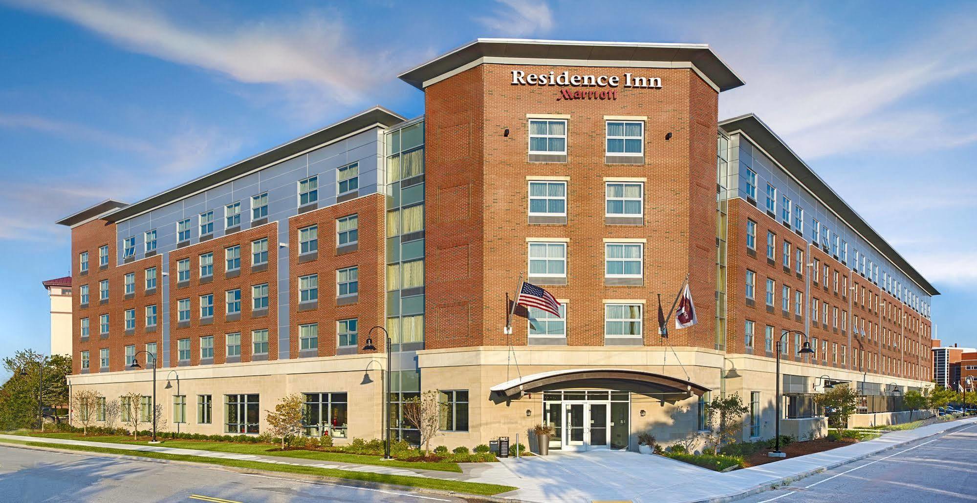 Residence Inn By Marriott Boston Logan Airport/Челси Экстерьер фото